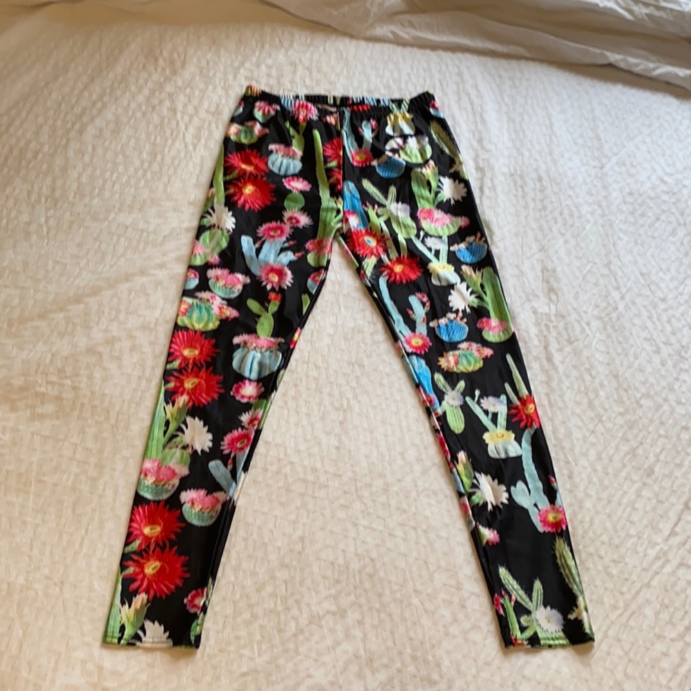 High waisted cactus succulent flower print legging